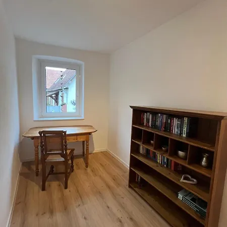 Charmantes Winzerhaus Mit Modernem Luxus بيت للعطل Grossfischlingen