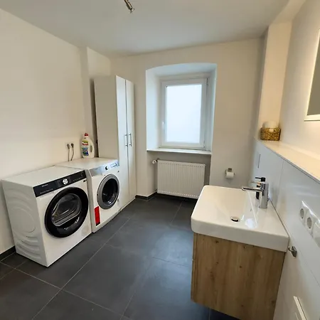 Casa de Férias Charmantes Winzerhaus Mit Privatem Hof Nahe Der Weinberge - Pfalz