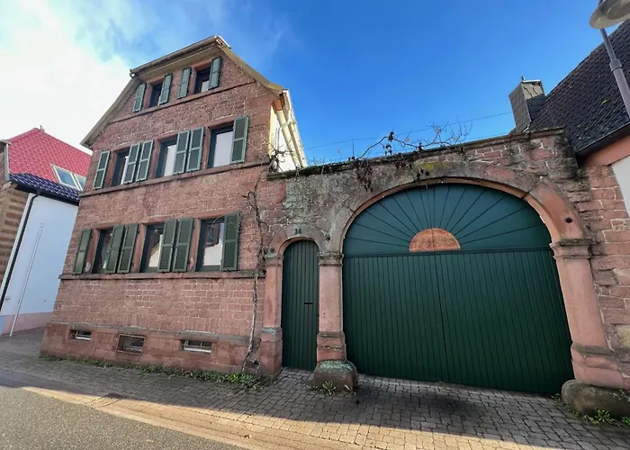 Vyne - Ganzes Haus Mit Privatem Hof & Stellplatz - Grosses Wohnzimmer